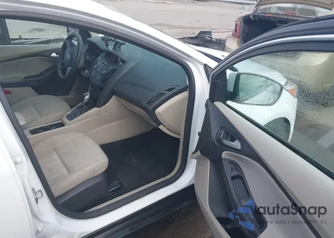 2016 Ford Focus Se из США, поврежденный, VIN 1FADP3K22GL259651